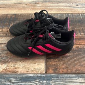 Girls adidas soccer cleats size 13.